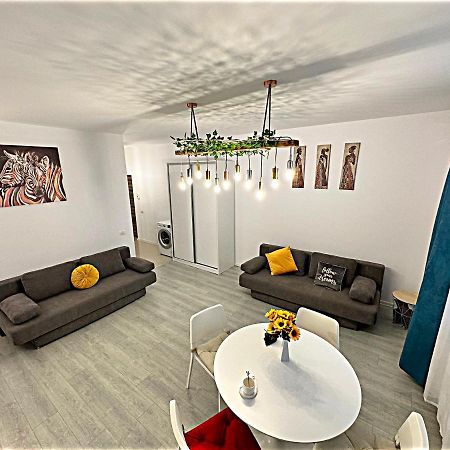 Hezo Sunshine Studio And Apartment Năvodari 외부 사진